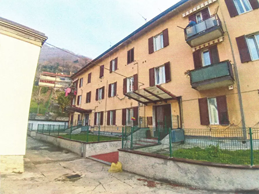 appartamento in vendita a Cernobbio in zona Mornello
