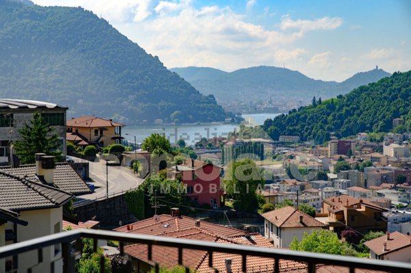 appartamento in vendita a Cernobbio