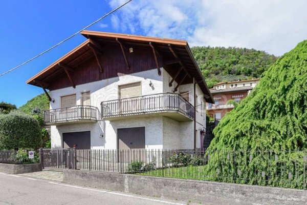 casa indipendente in vendita a Cernobbio
