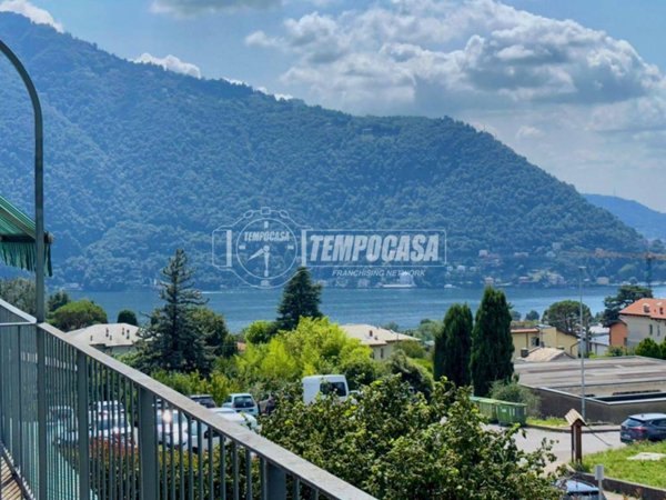 appartamento in vendita a Cernobbio