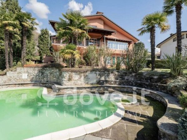 casa indipendente in vendita a Cernobbio