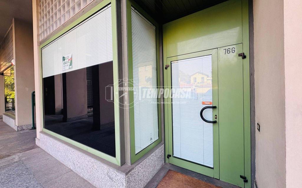 negozio in vendita a Cernobbio