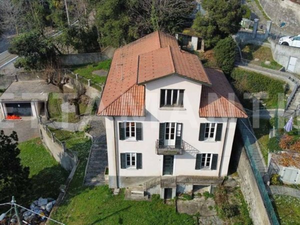casa indipendente in vendita a Cernobbio