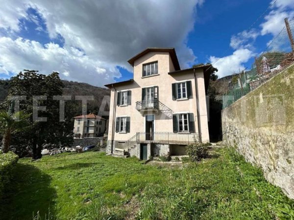 casa indipendente in vendita a Cernobbio