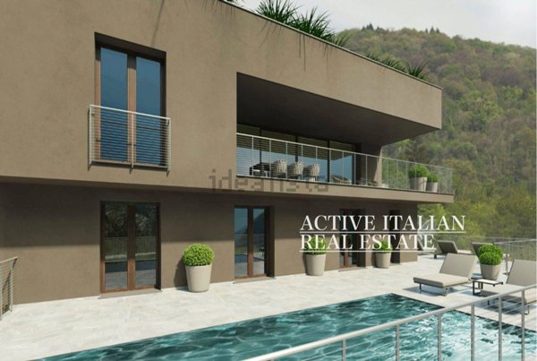 casa indipendente in vendita a Cernobbio