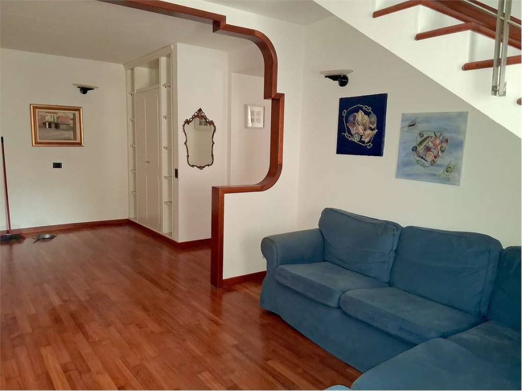 casa indipendente in vendita a Cernobbio in zona Rovenna