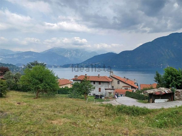 casa indipendente in vendita a Cernobbio