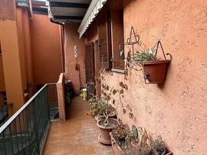 appartamento in vendita a Cernobbio in zona Rovenna