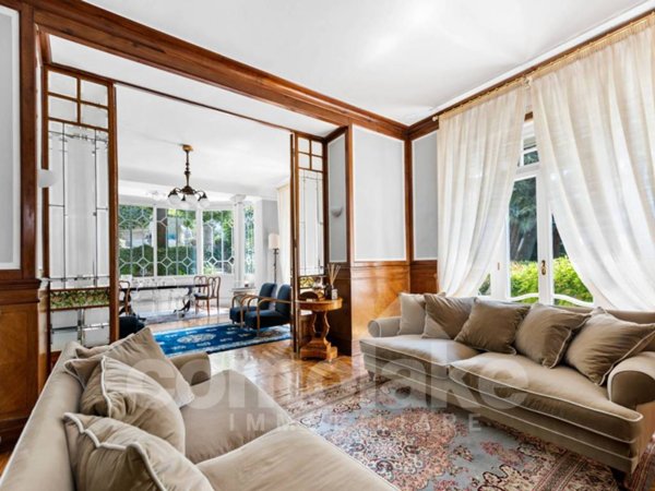 casa indipendente in vendita a Cernobbio