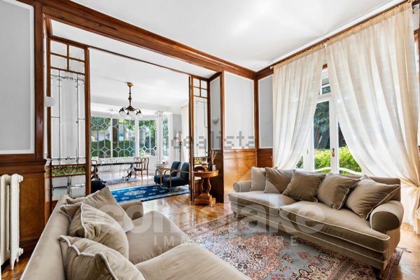 casa indipendente in vendita a Cernobbio