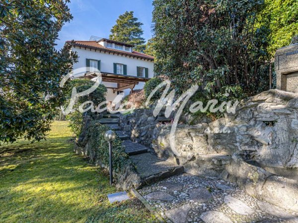 casa indipendente in vendita a Cernobbio