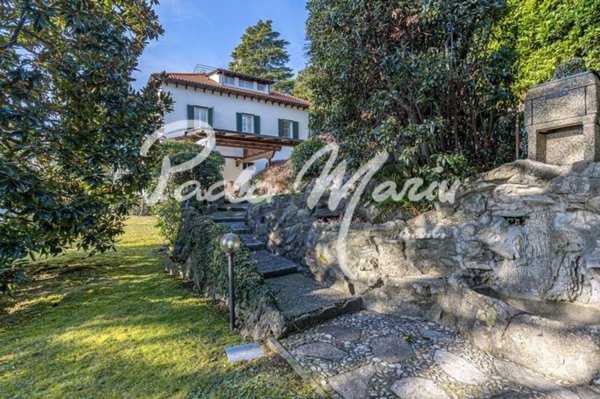 casa indipendente in vendita a Cernobbio