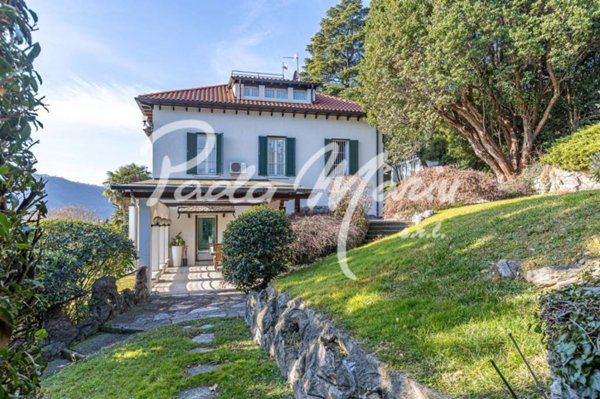 casa indipendente in vendita a Cernobbio
