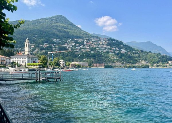 casa indipendente in vendita a Cernobbio
