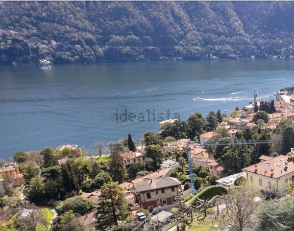 casa indipendente in vendita a Cernobbio