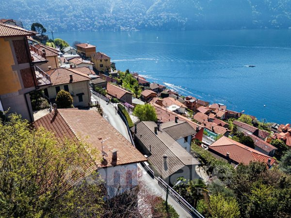 casa indipendente in vendita a Cernobbio