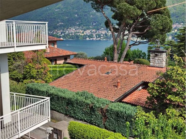 appartamento in vendita a Cernobbio in zona Rovenna