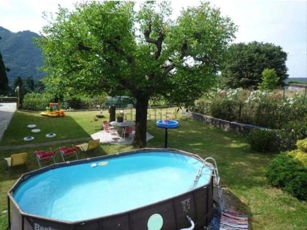 appartamento in vendita a Cernobbio in zona Rovenna