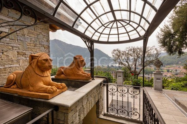 casa indipendente in vendita a Cernobbio