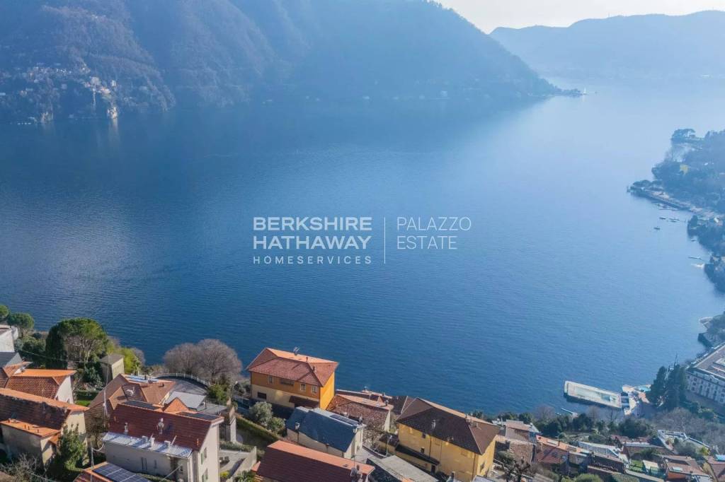 casa indipendente in vendita a Cernobbio in zona Rovenna