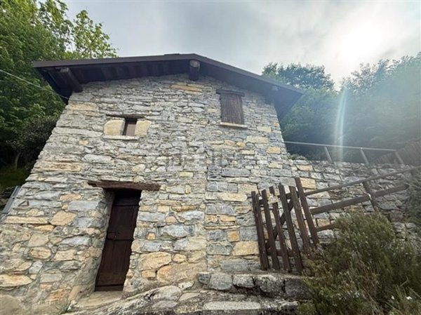 casa indipendente in vendita a Cernobbio