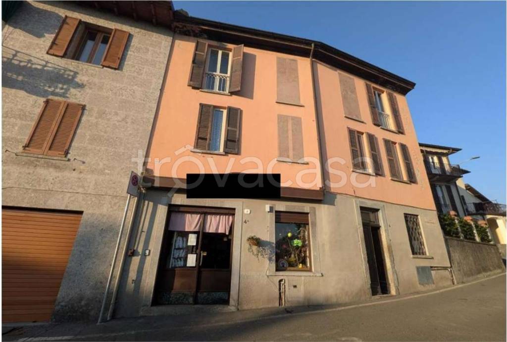 appartamento in vendita a Cernobbio in zona Mornello