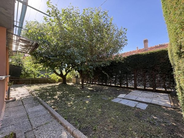 appartamento in vendita a Cernobbio in zona Casnedo