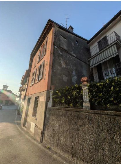 negozio in vendita a Cernobbio in zona Mornello