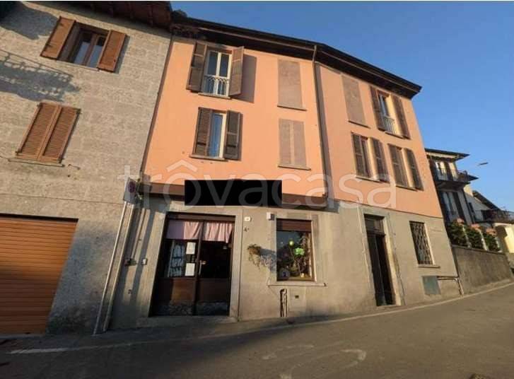 appartamento in vendita a Cernobbio in zona Mornello
