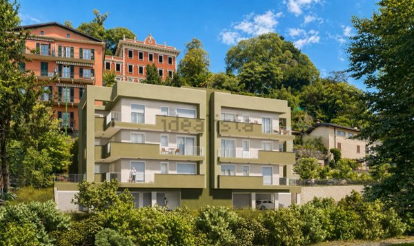 appartamento in vendita a Cernobbio in zona Mornello