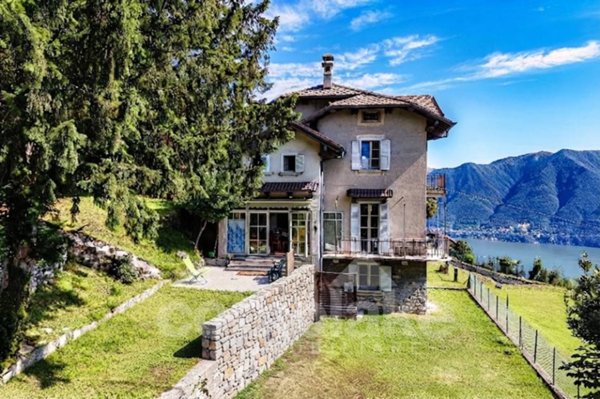 casa indipendente in vendita a Cernobbio in zona Rovenna