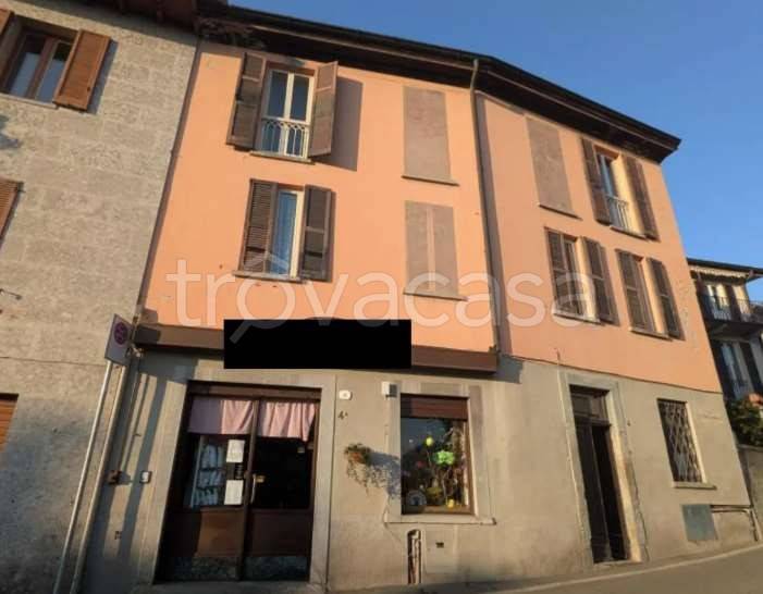 appartamento in vendita a Cernobbio in zona Mornello
