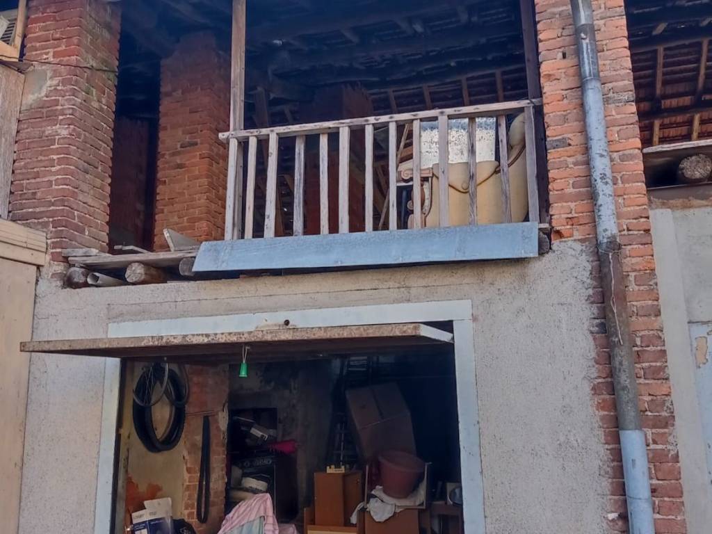 casa indipendente in vendita a Cirimido