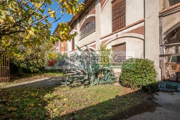 casa indipendente in vendita a Cirimido