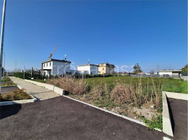 terreno agricolo in vendita a Cirimido