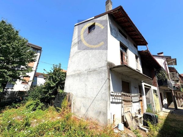 casa indipendente in vendita a Cirimido