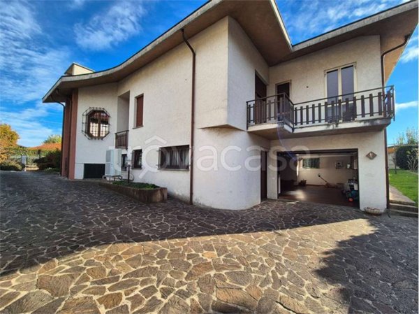 casa indipendente in vendita a Cirimido