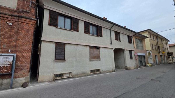 pentavano in vendita a Cirimido