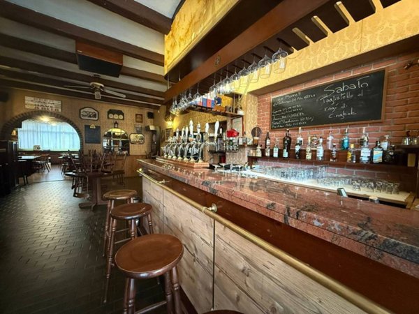 negozio in vendita a Cirimido