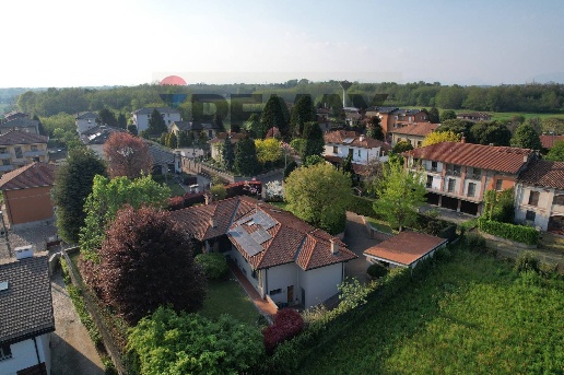 casa indipendente in vendita a Cirimido