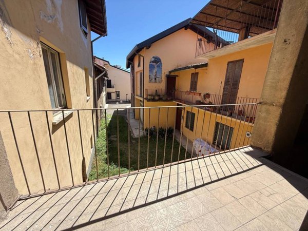 casa indipendente in vendita a Cirimido