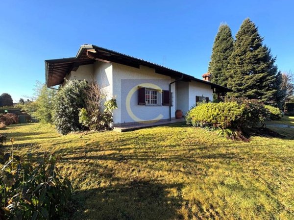 casa indipendente in vendita a Cirimido