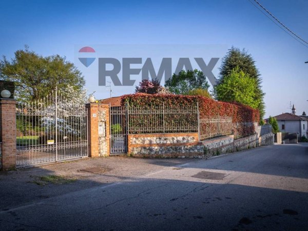 casa indipendente in vendita a Cirimido