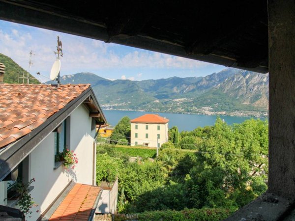 casa indipendente in vendita a Claino con Osteno