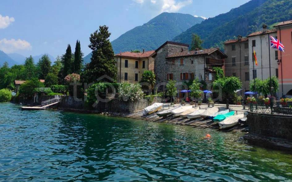 appartamento in vendita a Claino con Osteno