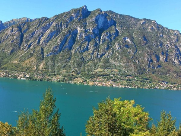 casa indipendente in vendita a Claino con Osteno