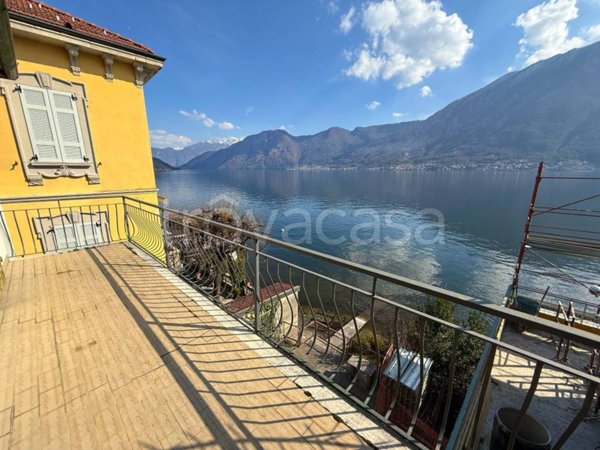 casa indipendente in vendita a Colonno