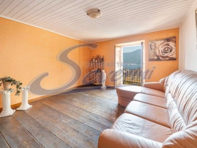 intera palazzina in vendita a Colonno
