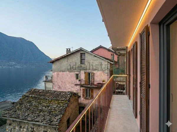 casa indipendente in vendita a Colonno