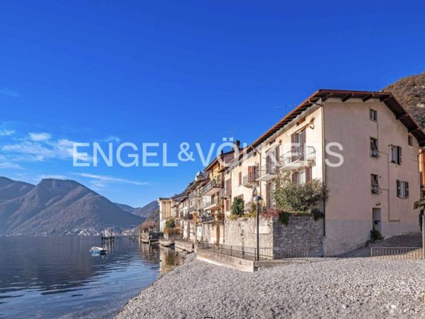 casa indipendente in vendita a Colonno